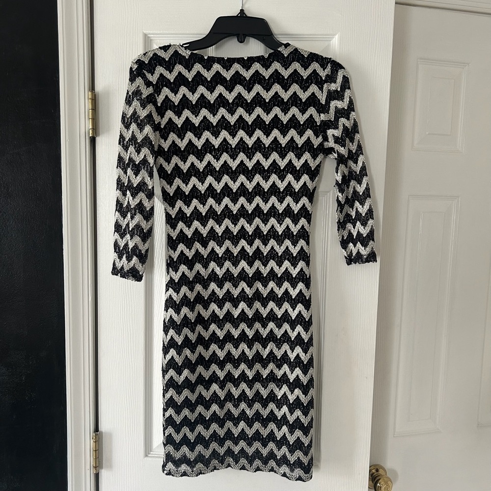Cameo Rose Bodycon Women’s Black and Silver Beaded Dress Boho Sz M - Picture 4 of 5